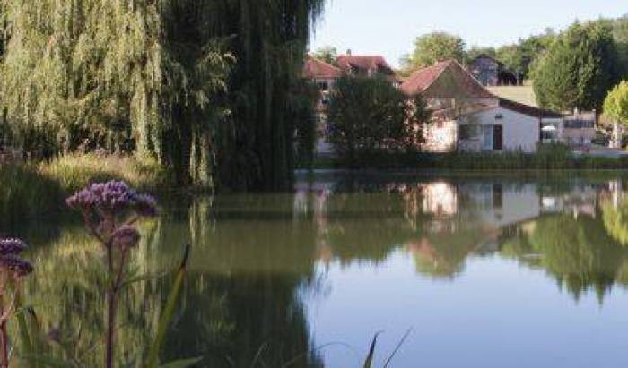 Domaine de L'etang de Sandanet - Search available rooms and beds for hostel and hotel reservations in Bergerac 41 photos
